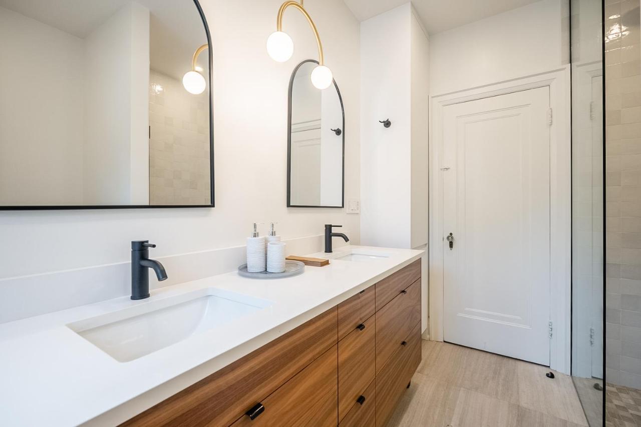 Beautiful And Spacious Luxury Home Toronto Zewnętrze zdjęcie